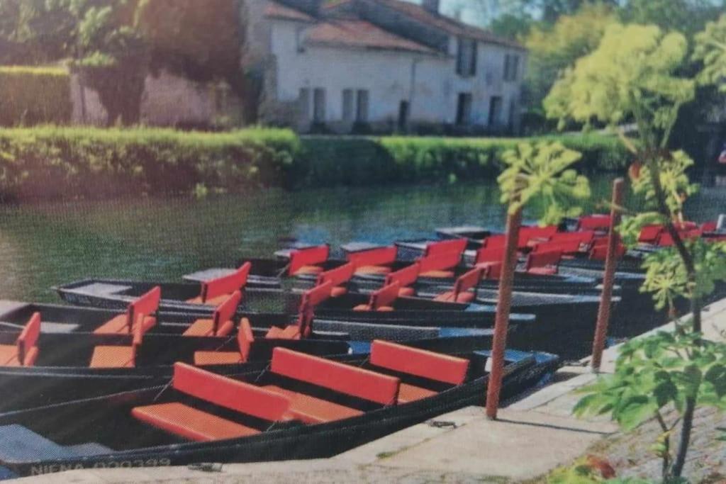 Gite Bin Benaise Draps Et Serviettes Compris Pamproux Esterno foto