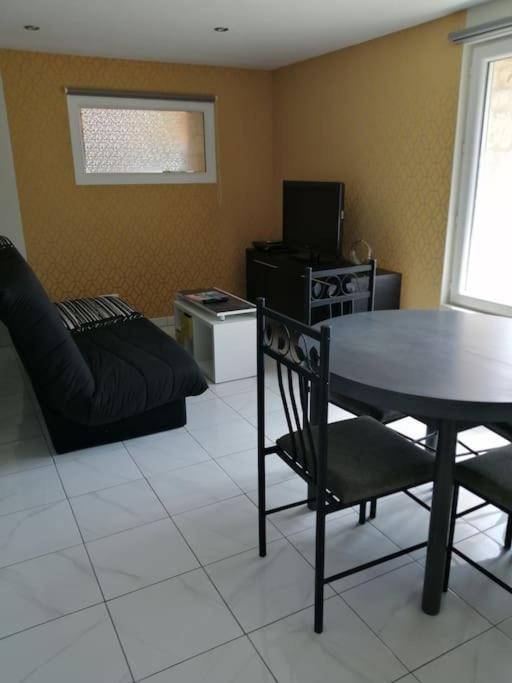 Gite Bin Benaise Draps Et Serviettes Compris Pamproux Esterno foto
